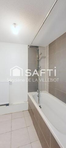 Appartement de type 3 avec terrasse et place de parking Bègles face au lac