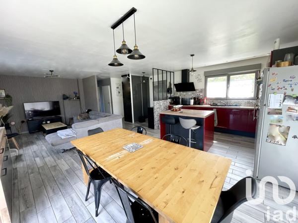 Maison 10 pièces de 145 m² à Chaudenay (52600)