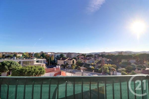 Appartement T4 à vendre  4 pièces - 64 m2 FREJUS - 83