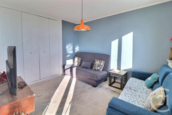 Appartement T4 à vendre  4 pièces - 64 m2 FREJUS - 83