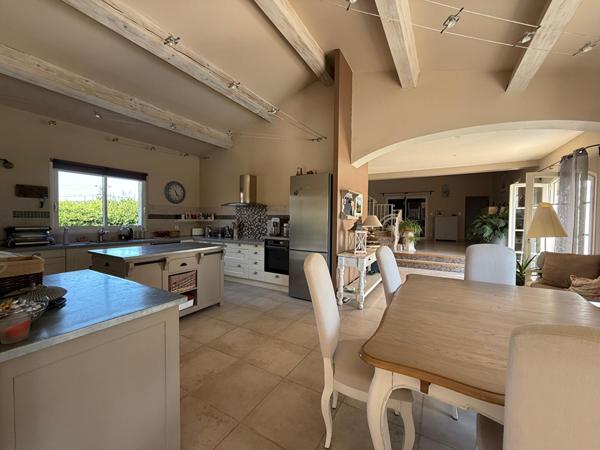 Maison Cabries 7 pièce(s) 257.01 m2