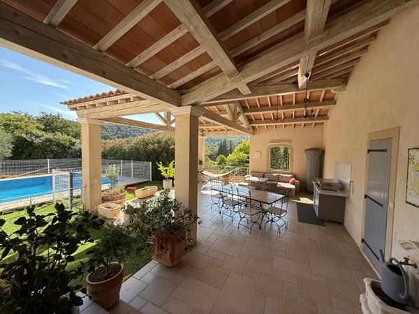 Maison Cabries 7 pièce(s) 257.01 m2