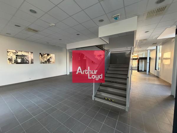Bureaux à vendre ou à louer à Grenoble espace lumineux quartier Bouchayer Viallet