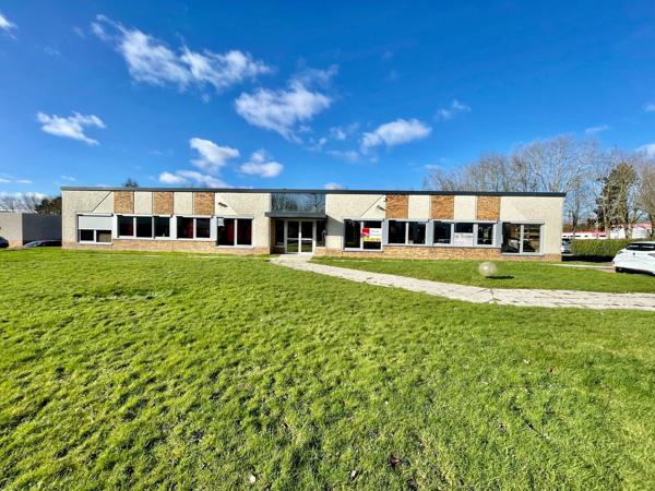 Bureaux à louer à MONT SAINT AIGNAN 76130