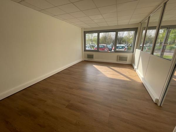 Bureaux à louer à MONT SAINT AIGNAN 76130