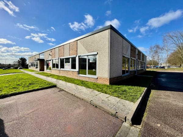 Bureaux à louer à MONT SAINT AIGNAN 76130
