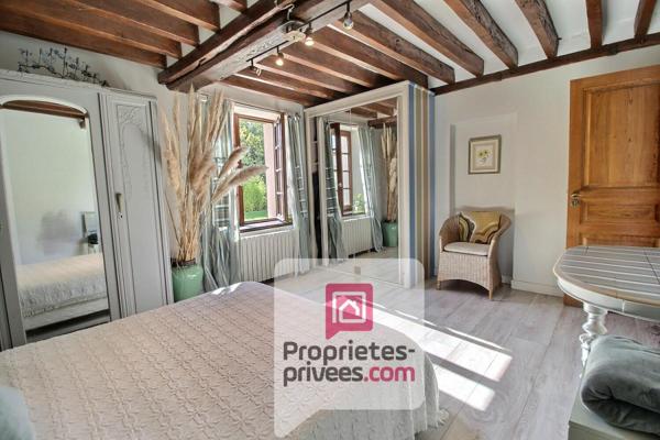 1h de PARIS - A VENDRE MAGNIFIQUE LONGERE à COLOMBAGES de 200 m2 environ, PISCINE, TERRAIN 2300 m2