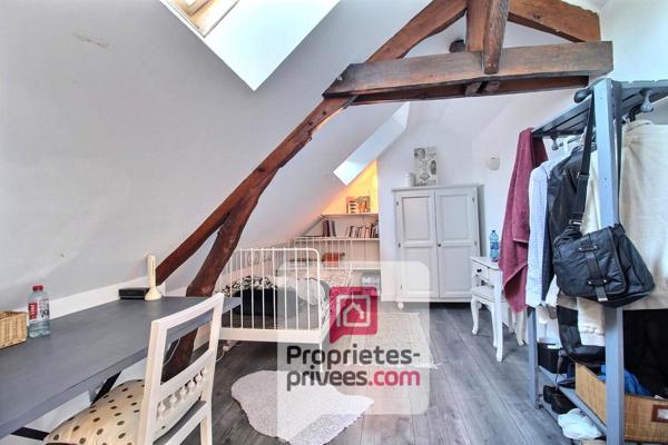 1h de PARIS - A VENDRE MAGNIFIQUE LONGERE à COLOMBAGES de 200 m2 environ, PISCINE, TERRAIN 2300 m2