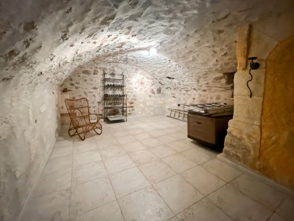 Cavaillon (84300) CAVAILON maison de ville de 144 m2 avec terrasse