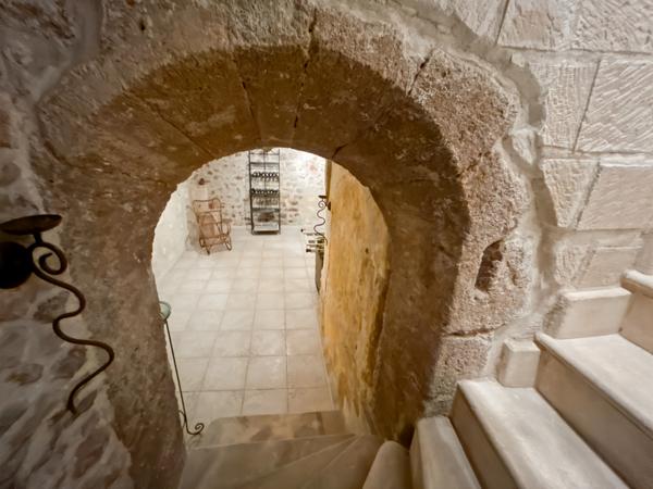 Cavaillon (84300) CAVAILON maison de ville de 144 m2 avec terrasse