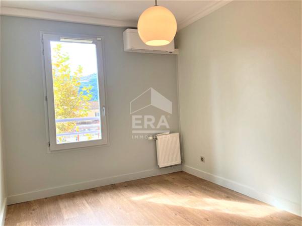La Roquette sur Siagne, Location appartement 3 p