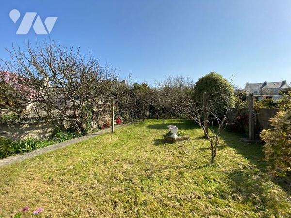 Secteur Lambezellec ? Maison en impasse avec beau potentiel
Située au calme en impasse, cette ...