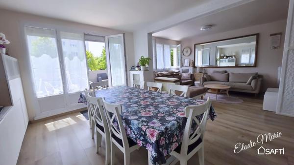 Maison familiale avec 5 chambres et 1 bureau