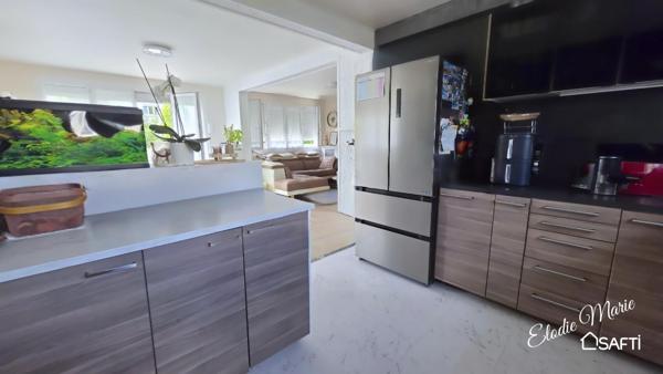 Maison familiale avec 5 chambres et 1 bureau