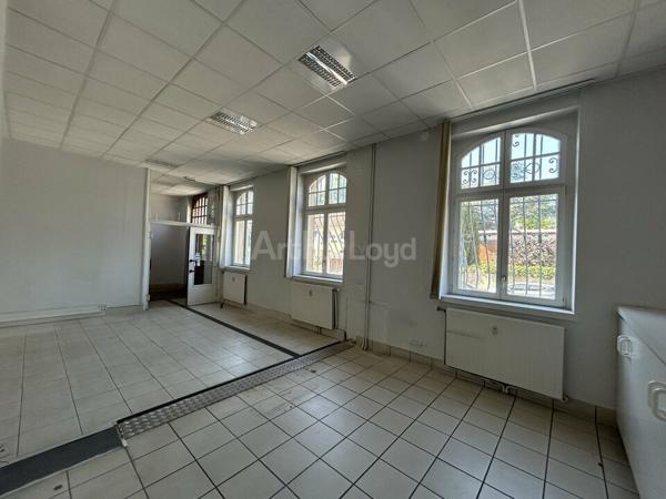BUREAUX à VENDRE de 193 m²