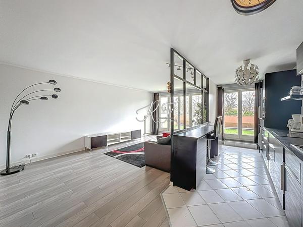 Appartement Lumineux avec grande terrasse