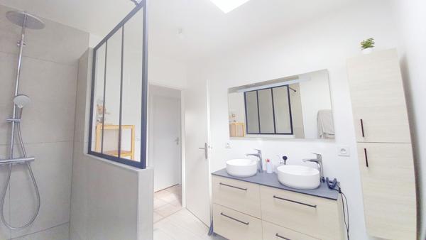 A vendre- Maison 4 chambres- 110 m² de surface habitable- le loroux bottereau en hameau