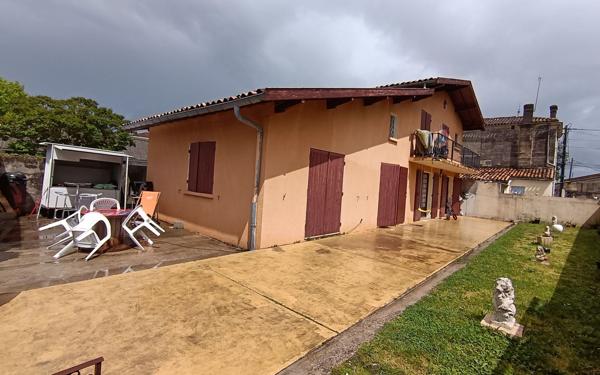 Maison à vendre    5 pièces •  Ambarès-et-Lagrave