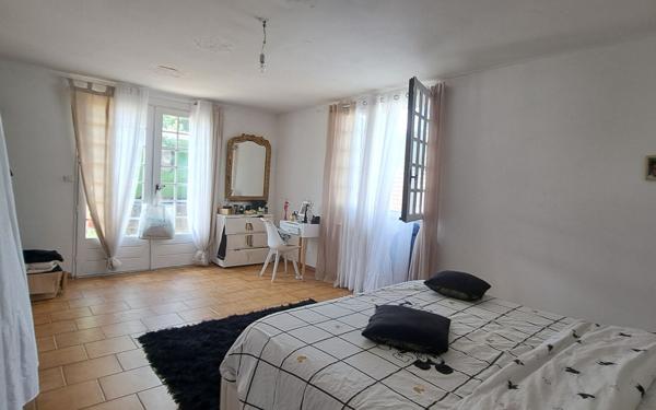 Maison à vendre    5 pièces •  Ambarès-et-Lagrave