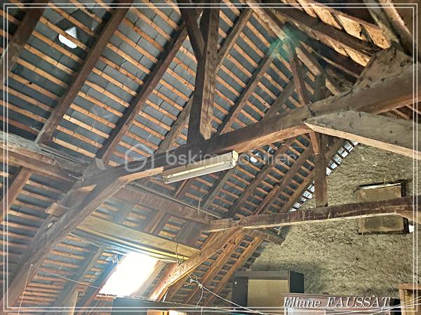 Maison en pierre de 153 m²