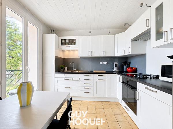 Appartement 2CHBS+Garage - 71850 CHARNAY LES MACON