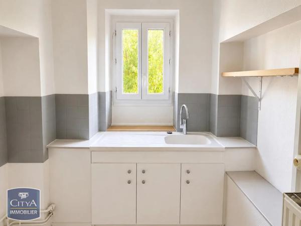 Appartement à louer 3 pièces 52.73m² Mâcon (71000)