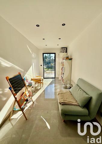 Maison d’architecte 7 pièces de 232 m² à Flassans-sur-Issole (83340)