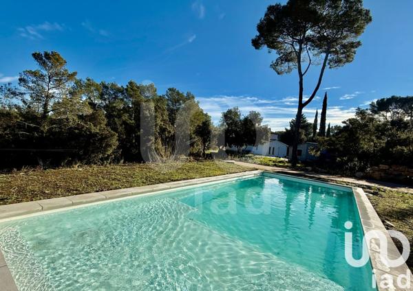 Maison d’architecte 7 pièces de 232 m² à Flassans-sur-Issole (83340)