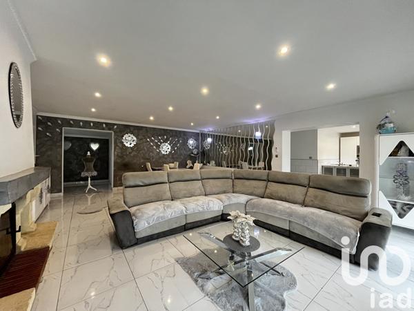 Maison 6 pièces de 160 m² à Lormont (33310)
