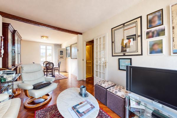 Alfortville – T3 traversant 72 m², double séjour et 2 caves