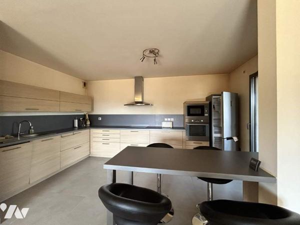 Appartement de standing, résidence récente