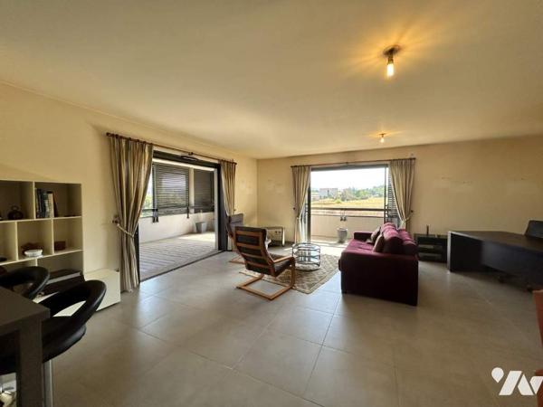 Appartement de standing, résidence récente