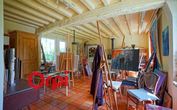 Maison à vendre    9 pièces •  Bernay