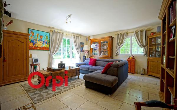 Maison à vendre    9 pièces •  Bernay