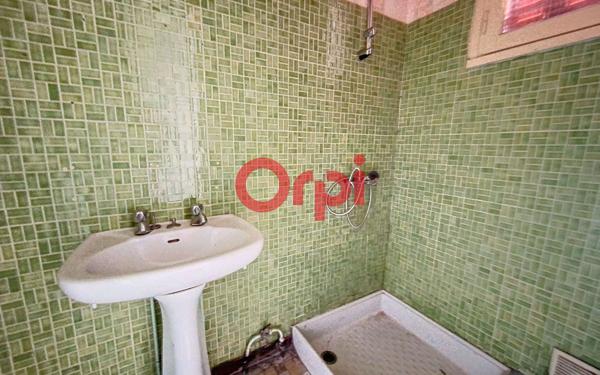 Maison à vendre    8 pièces •  Commentry