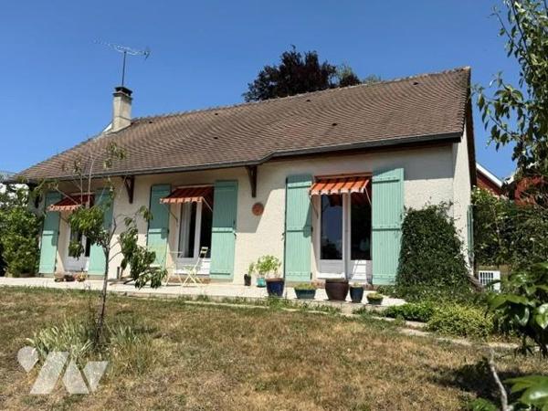 BERNAY MAISON PLAIN-PIED SUR SOUS SOL PROCHE TOUTES COMMODITES