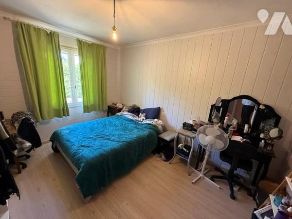 BERNAY MAISON PLAIN-PIED SUR SOUS SOL PROCHE TOUTES COMMODITES