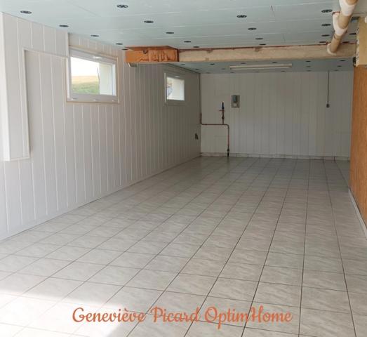 Maison de 115 m2 sur terrain de plus 3200 m2 avec hangar et ruisseau sur Pluméliau