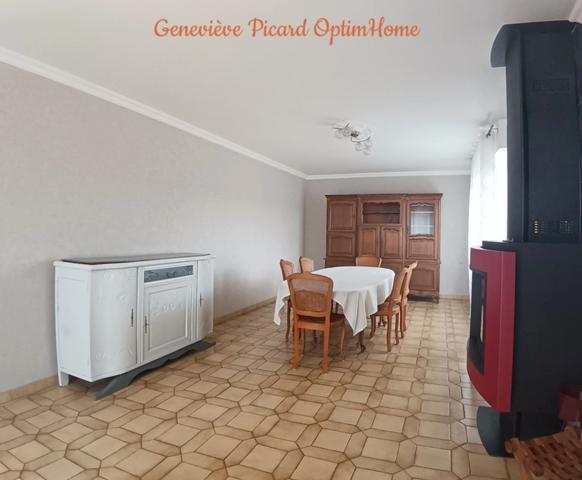 Maison de 115 m2 sur terrain de plus 3200 m2 avec hangar et ruisseau sur Pluméliau