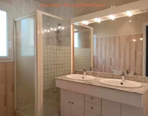 Maison de 115 m2 sur terrain de plus 3200 m2 avec hangar et ruisseau sur Pluméliau