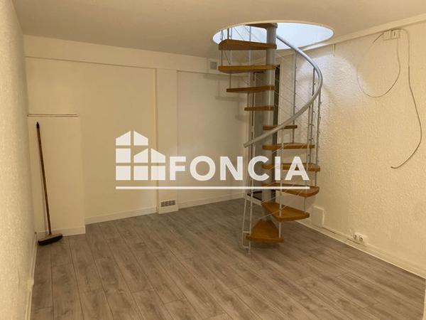 Location Local commercial 1 pièce 42 m² - 4 RUE DE LOING Paris 75014