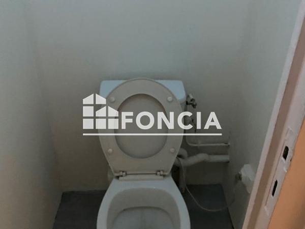 Location Local commercial 1 pièce 42 m² - 4 RUE DE LOING Paris 75014