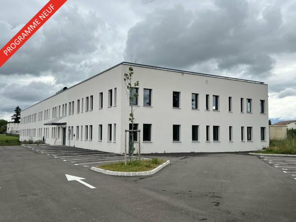 Immeuble de bureaux neuf à vendre à Alixan gare TGV avec parkings