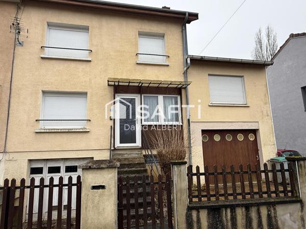 Maison familiale avec 5 chambres .