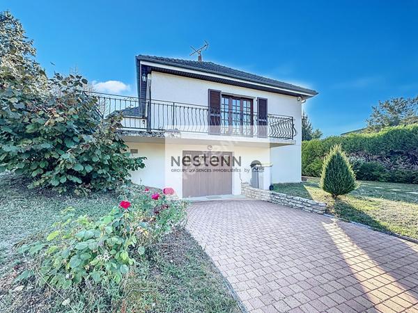 Spacieuse maison familiale de 7 pièces avec 5 chambres, grand jardin et belle luminosité à Poitiers