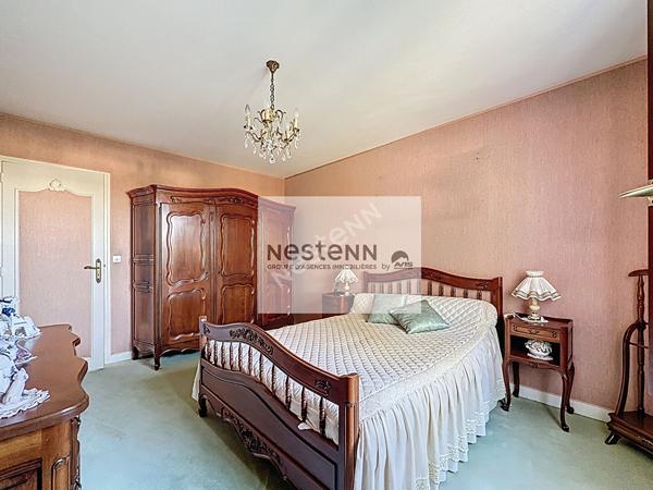 Spacieuse maison familiale de 7 pièces avec 5 chambres, grand jardin et belle luminosité à Poitiers