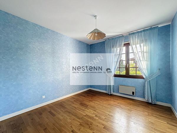 Spacieuse maison familiale de 7 pièces avec 5 chambres, grand jardin et belle luminosité à Poitiers