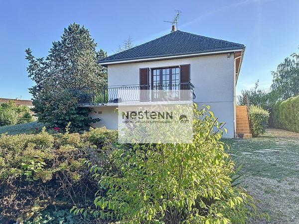 Spacieuse maison familiale de 7 pièces avec 5 chambres, grand jardin et belle luminosité à Poitiers