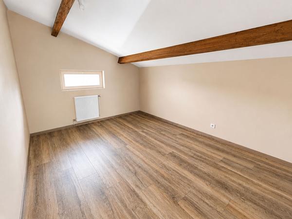 Maison familiale, 4 chambres et un terrain de 1500m2, proche Bar-sur-Aube