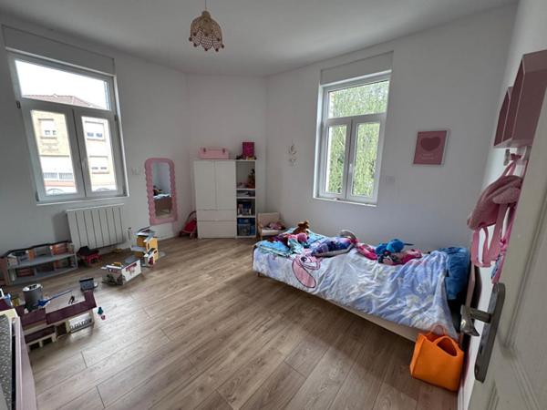 Maison 140 m²  - Centre-ville Hénin-Beaumont - 3 chambres + cour